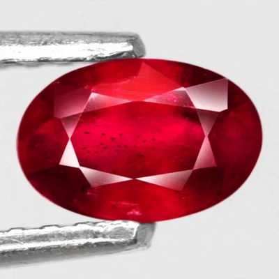 0.63Ct. Natural Gemstone Ruby Top Red Oval Madagascar Beautiful Sparkles Color! - Image 1 of 4
