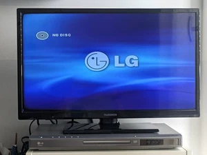 Lettore DVD LG DV8631C grigio, funzionante, con telecomando e cavo SCART - Foto 1 di 7