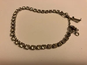 VINTAGE ESTATE RHINESTONE BRACELET - Picture 1 of 2