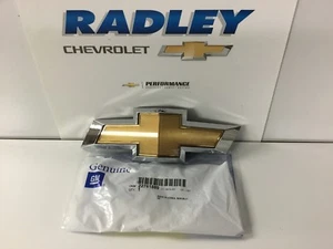 NEW OEM GM 10-13 14-15 CAMARO ZL1 FRONT GRILLE BOWTIE EMBLEM 22761889 B101 - Picture 1 of 1