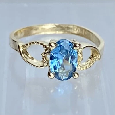 14K Authentic Solid Yellow Gold Women’s Oval Aquamarine Ring Size 1.75 - Image 1 of 4