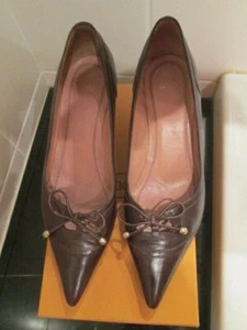 BOSS HUGO BOSS kitten heel pump, 40, FULL LEATHER brown, Audrey, immac AUTH - Picture 1 of 12