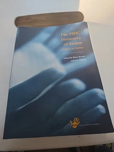 The VSDC Dictionary of Auslan English to Auslan by Brian Bernal & Lyn Wilson - Picture 1 of 8