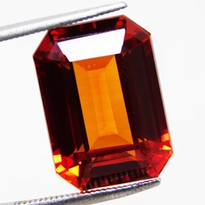 Zaffiro Padparadscha Naturale 26,90 Ct Certificato Splendida Pietra Preziosa Taglio Smeraldo - Foto 1 di 9