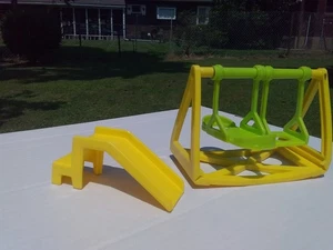 Vintage Fisher Price Little People Playground Set: Swings and Slide - Bild 1 von 15
