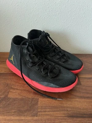 Nike Air Jordan Reveal Infrarrojo 23 Para hombres Talla 9.5 Negro/Rojo 834064-033 Foto 1 de 4