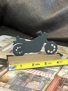 WOOD & METAL SCULPTURE MOTORCYCLE COLLECTABLE - Picture 1 of 4