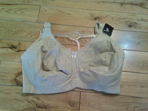NWT WOMENS ELILA $55 NUDE MATERNITY BRA SIZE 34H - Picture 1 of 1
