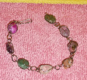 Exquisita pulsera de cadena color plata con múltiples piedras preciosas - Imagen 1 de 4
