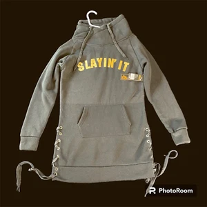 Nuevo con etiquetas Special One International Rock Talla M Slayin It Sudadera Vestido Corbata Lados - Imagen 1 de 10