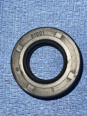 Power Steering Rack and Pinion Input shaft Seal 2017-2023 NISSAN Titan 91001 - Image 1 of 2