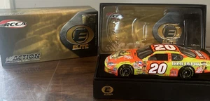 Tony Stewart #20 SHREK 2 - Home Depot 2004 ELITE NASCAR 1 of 1500 1:24 Diecast - Picture 1 of 16