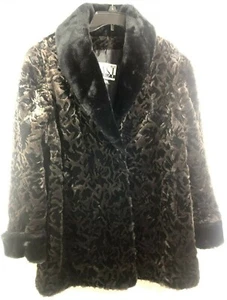 VINTAGE WOMENS FUR COAT SIZE S BOULEVARD EAST MADE IN U.S.A. HIP LENGTH BOHO - Picture 1 of 12