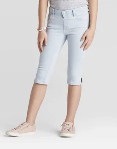 Cat & Jack Girls Size 6 6x Light Wash Jean Capri Light Blue Super Stretchy - Picture 1 of 7