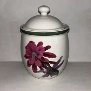 New? National Wildlife Federation Hummingbird Large Canister (11154) - Picture 1 of 11