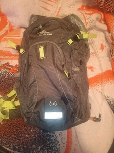 High Sierra Hydration Water H20 Airflow Backpack Hiking Camping Biking, 16 Oz - Picture 1 of 3