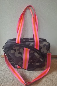 Queen Of The Court Pickleball Tennistasche Pink Grün Camo Neopren - Bild 1 von 11