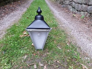 Large brass Victorian style half wall lamp/light/lantern house outside garden - Picture 1 of 8