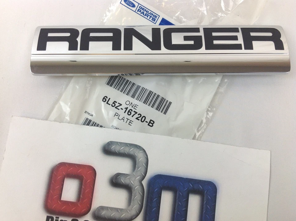 Ford Ranger 2006-2011 diestro o derecho cromo emblema placa de identificación OEM 6L5Z-16720-B nuevo Foto 1 de 2