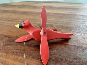 Vintage Holz handbemalt Kardinal Whirligig Windmühle Hofkunst hängend Volkskunst - Bild 1 von 5