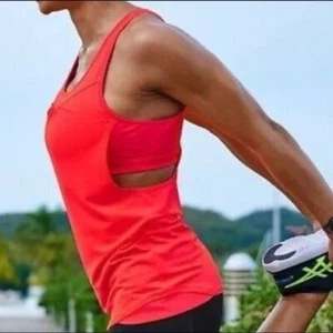 Serbatoio sovralimentato Athleta Gel Mesh taglia S nuovo con etichetta - Foto 1 di 12