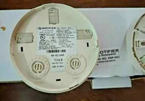 NOTIFIER FSP-851 RAUCHMELDER FSP 851 FEUERMELDER KOSTENLOSER SCHNELLER VERSAND - Bild 1 von 2