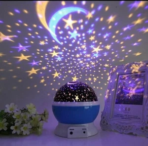 Lampada Proiettore Stelle e Lune Bambini 8 Colori, Rotazione 360° Luce Notturna - Foto 1 di 21
