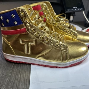 Donald Trump Gold Schuhe Maga 2024 Never Surrender High Top Sneaker Gr. 12 Herren " - Bild 1 von 13