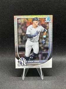 2025 Bowman Chrome Aaron Judge Mega Box Mojo Refractor #99 - Bild 1 von 2