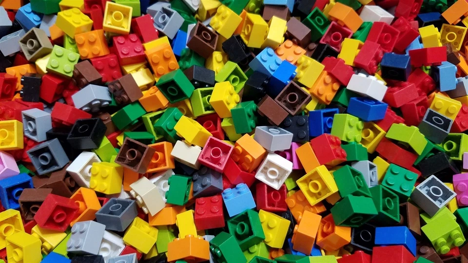 LEGO Bulk Lot of 100 Assorted Mixed Color 2x2 Building Brick Pieces  - Image 1 of 1
