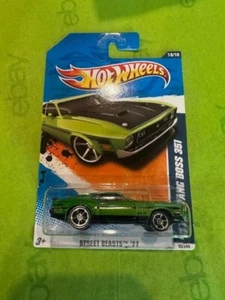 Mustang Boss 351 #90 2011 Hot Wheels Street Beasts '71 verde - Imagen 1 de 1