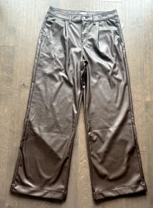 Pantalón Time and Tru Imitación Cuero Pierna Ancha Chocolate Fudge Marrón Mujer Talla 10 - Imagen 1 de 9