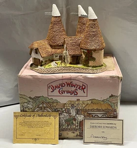 David Winter Cottages Triple Oast w COA & Box 5.75"x7.25"x4.5" New Old Stock - Picture 1 of 9