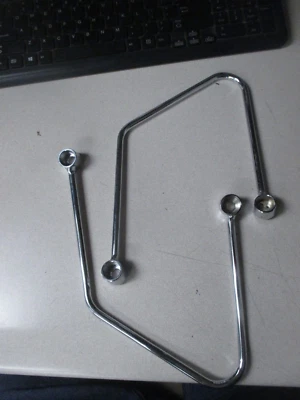 Новые из старых запасов неполные опоры седельной сумки Cobra подходят для: Honda 03-06 VTX1300 02-6160 - Изображение 1 из 4