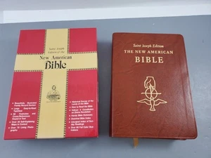 St Joseph katholische Ausgabe neue amerikanische Bibel Großdruck illustriert in Box - Bild 1 von 12