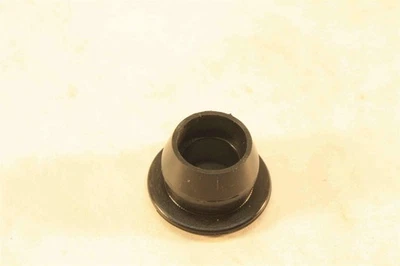 PCV Valve Grommet 039-6452    for SUZUKI models   1982-2003 - Image 1 of 3