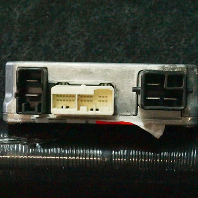 TOYOTA RAV 4 III _A3_ 2008 Other Control Units 89650-42060 - Immagine 1 di 4