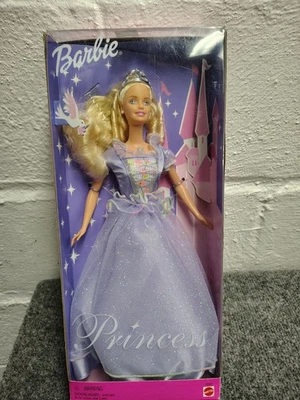 Muñeca Barbie “Princesa” Vestido Azul Claro Mattel ¡NUEVA En Caja! Caja Light Wears Foto 1 de 4