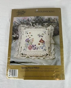 Etwas Besonderes Kerzendocht Stickerei Frühling Blumen Kissen Set 80207 - Bild 1 von 4