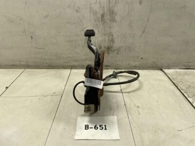 Chevrolet Suburban 1500 2002 pedal de freno de estacionamiento con mango OEM+ Foto 1 de 4