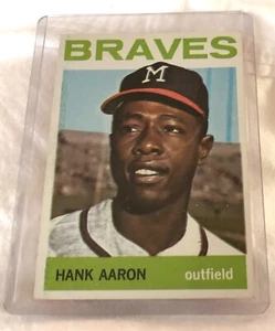 1964 Topps - Hank Aaron #300 EX/NM - Picture 1 of 2
