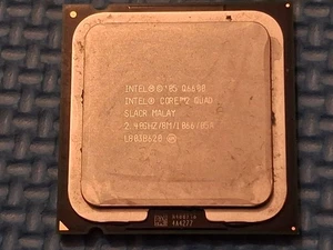 Intel Core2 Quad Q6600 / LGA775 / 2.40 GHz / 1066 CPU Processor - Picture 1 of 3