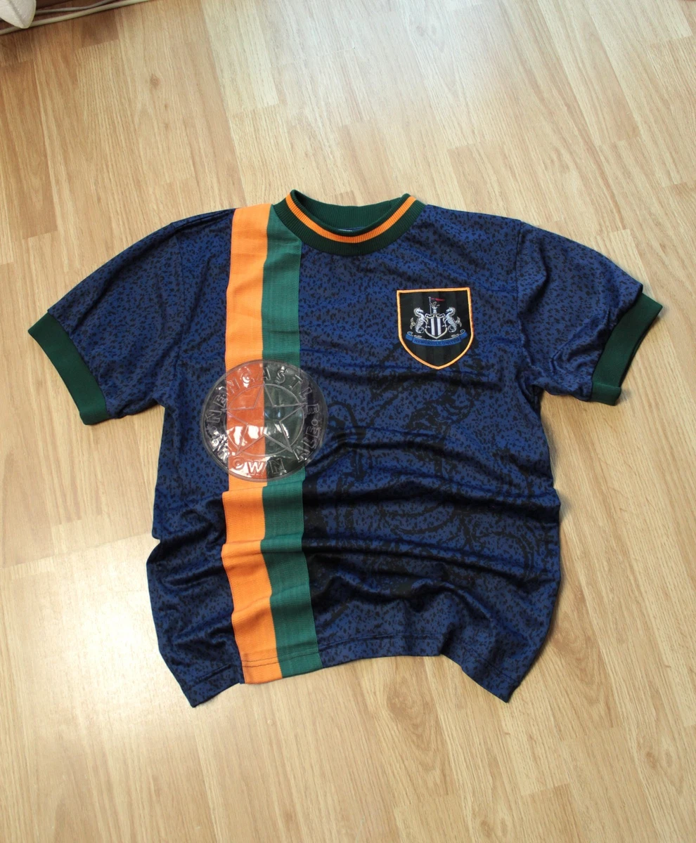 Size S Newcastle United International Club Soccer Fan Jerseys for