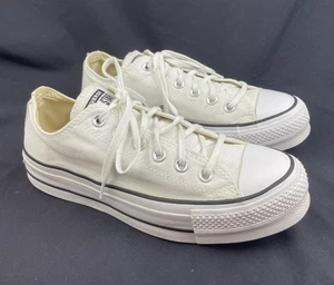 Converse Damen 9M Chuck Taylor All Star Lift 560251C Low Plateau Schuhe weiß - Bild 1 von 12