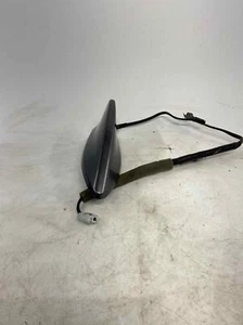 16 17 18 19 20 21 22 HONDA HRV Antenna - Picture 1 of 4