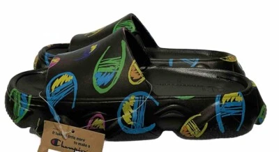 Diapositivas juveniles Champion Meloso Squish SL estampado de cómics negro/multicolor talla 6 $50 Foto 1 de 4