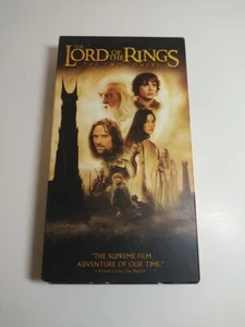 The Lord Of The Rings - The Two Towers VHS Fantasy Elijah Wood 2003 - Foto 1 di 5