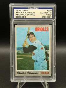 1970 Topps #230 Brooks Robinson Signed ⚾️ HOF 🔥 PSA DNA Authentic Autograph 🔥 - Picture 1 of 3