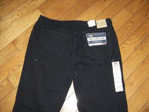 LEE NWT MEN'S REGULAR FIT BLACK DENIM JEAN WAIST 40 LENGTH 32 - Picture 1 of 4