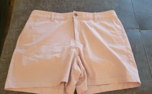 Womens Shorts Size 14 NWT - Picture 1 of 5
